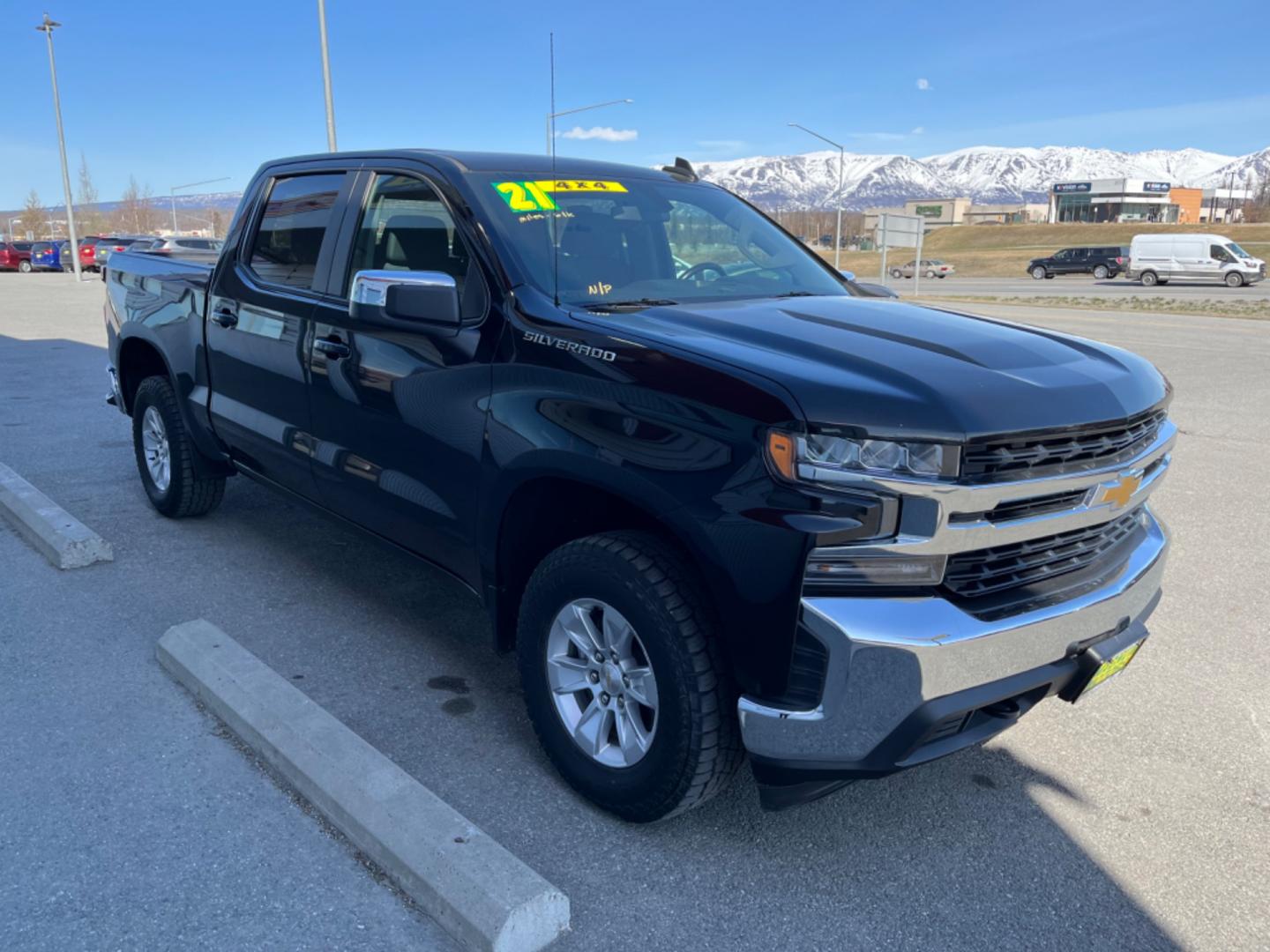 2021 BLACK /Black CHEVROLET SILVERADO 1500 LT (1GCUYDED3MZ) with an 5.3L engine, Automatic transmission, located at 1960 Industrial Drive, Wasilla, 99654, (907) 274-2277, 61.573475, -149.400146 - Photo#5